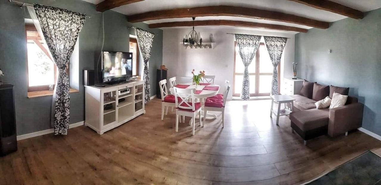 Dom Ignacy Lägenhet Radochow Exteriör bild